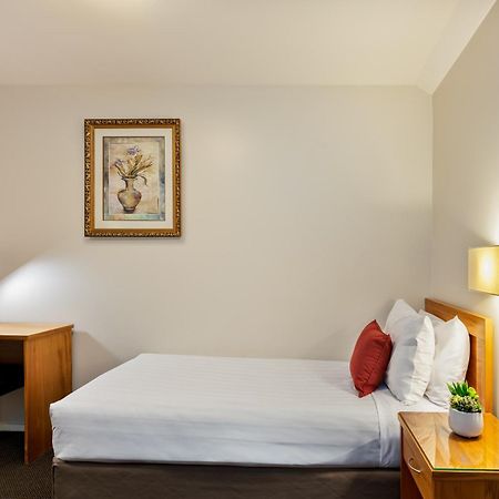 Best Western Newmarket Inn&Suites Auckland Buitenkant foto