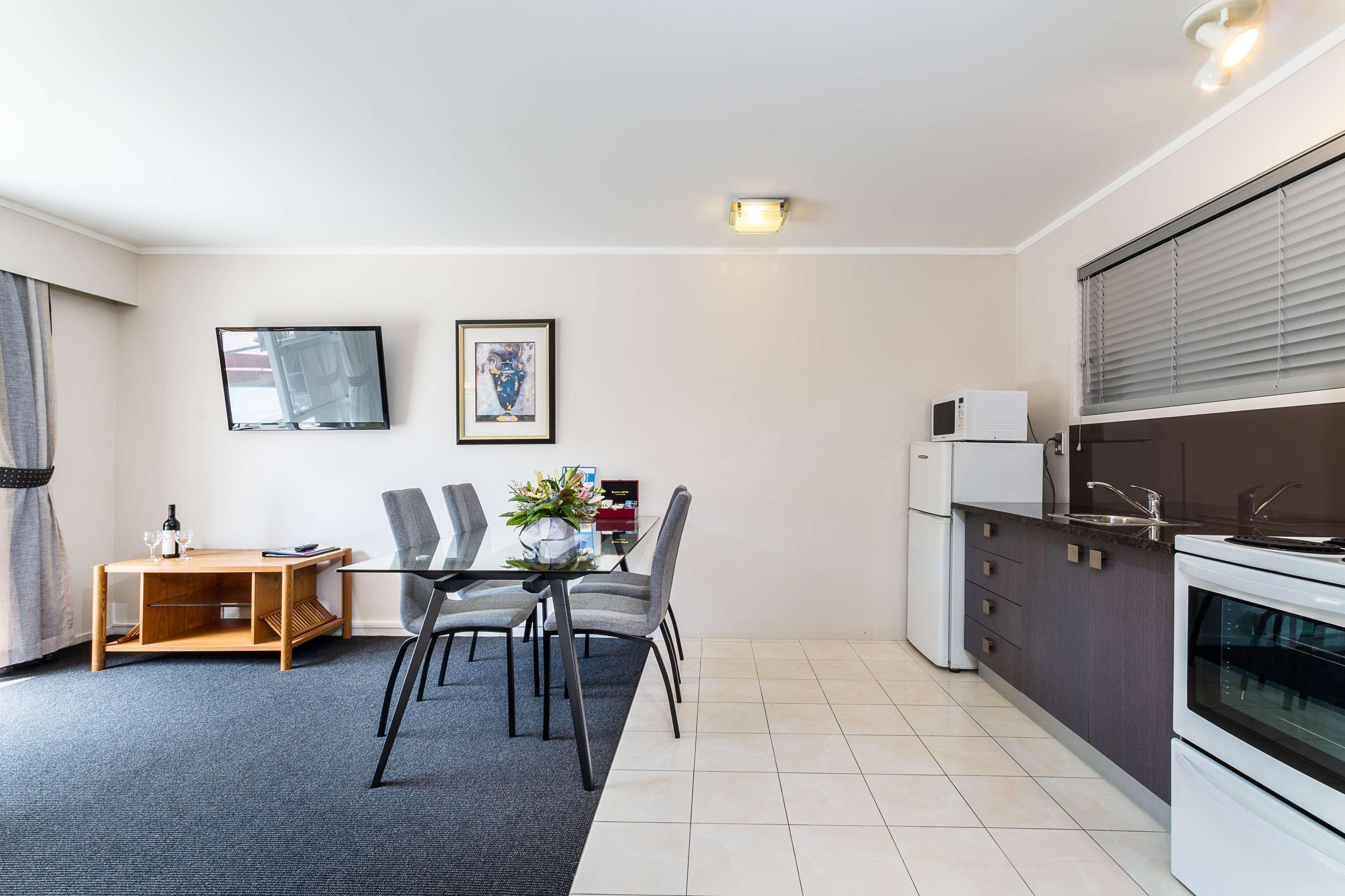 Best Western Newmarket Inn&Suites Auckland Buitenkant foto