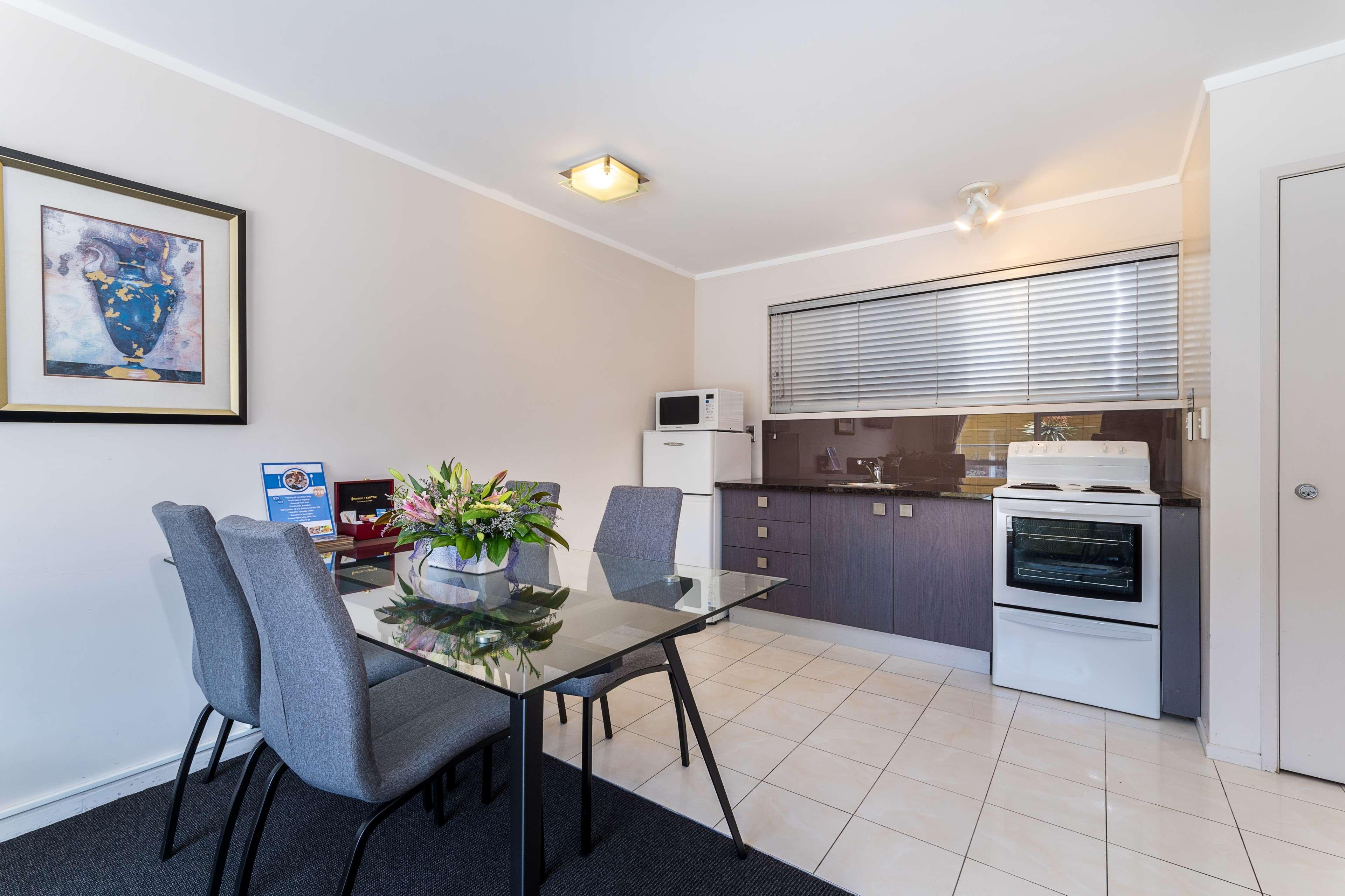 Best Western Newmarket Inn&Suites Auckland Buitenkant foto