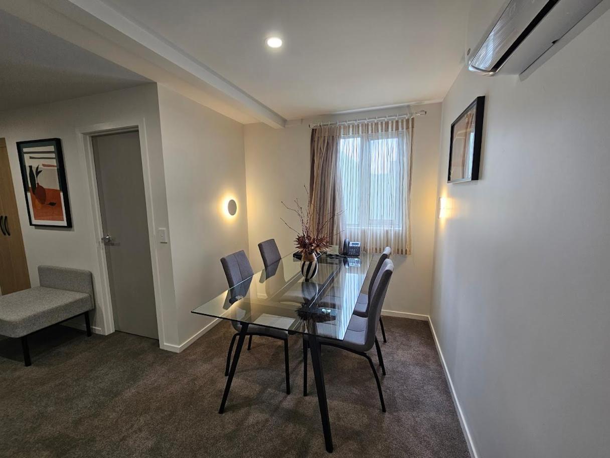 Best Western Newmarket Inn&Suites Auckland Buitenkant foto