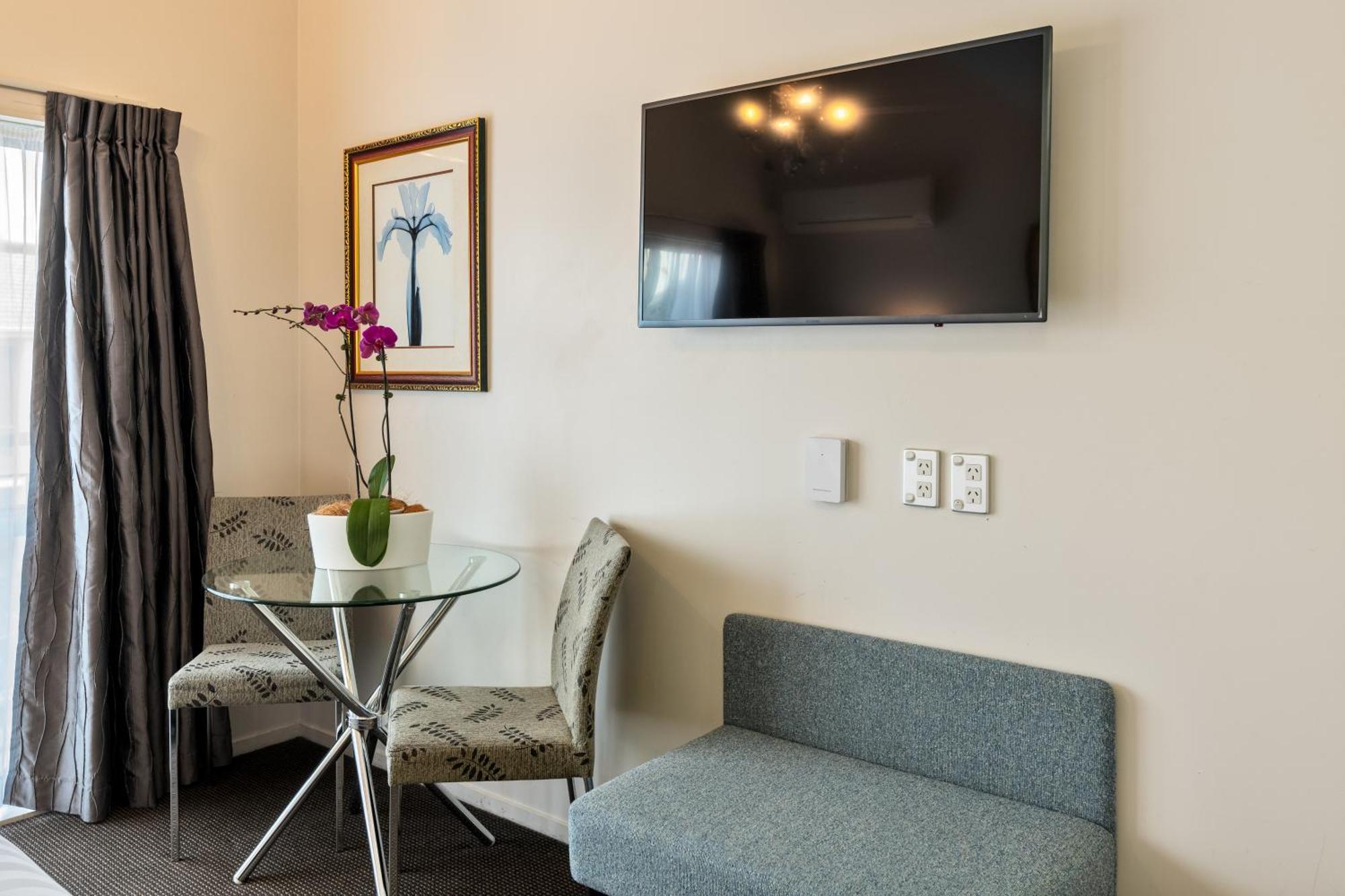 Best Western Newmarket Inn&Suites Auckland Buitenkant foto